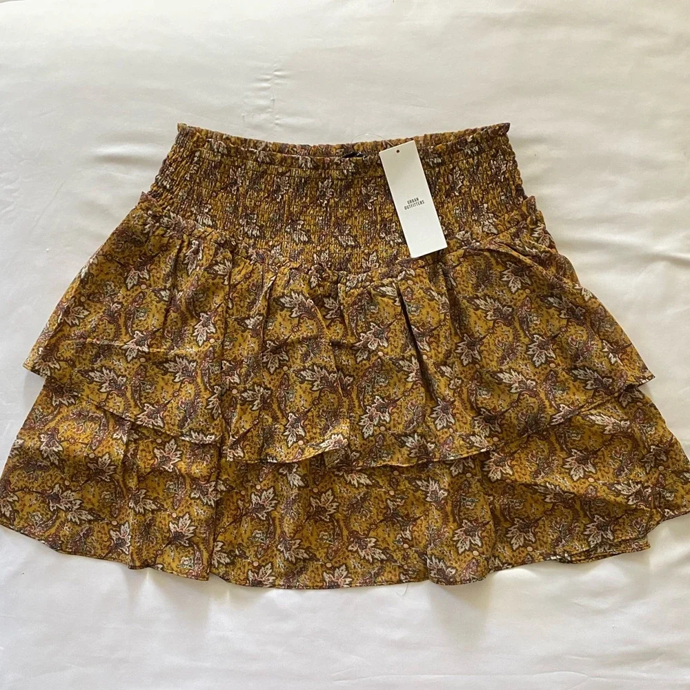 MINKPINK-Tarsus Tiered Mini Skirt-Women’s Size: Medium-NEW!! - Picture 4 of 8